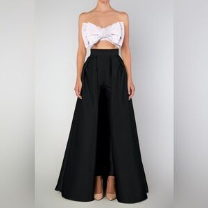 Alexia Maria Silk and Wool Black Maxi Convertible Skirt NWT Size 8 runs small